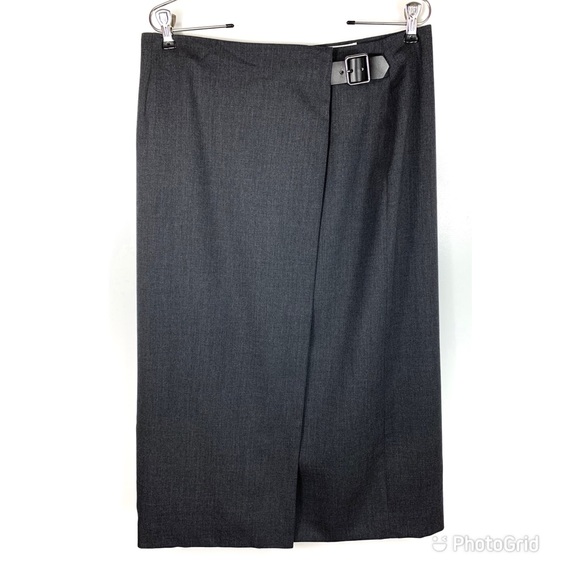 LIKE NEW TALBOTS Petites Lined Wool Skirt Sz 14P - Picture 2 of 6